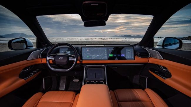 2023 G9 Interior Front On